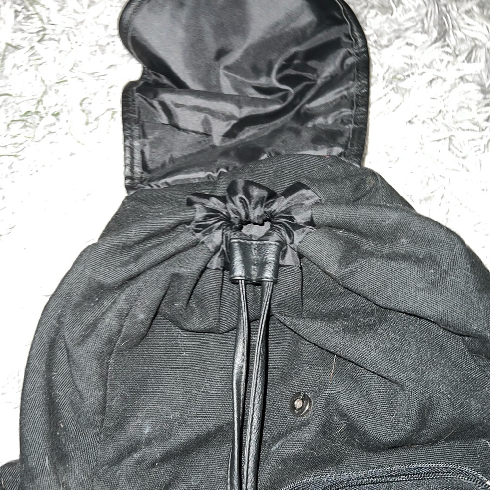 Backpack - Picture 2 of 3